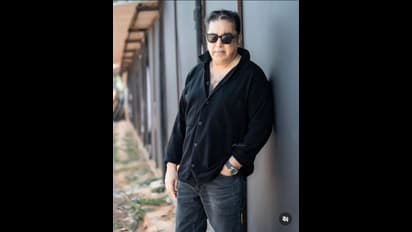 69 ఏళ్ల కుర్రాడు కమల్ హాసన్... యంగ్ లుక్ లో మెరిసిపోతున్న లోకనాయకుడు.. 