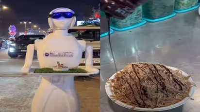 Viral Video:  Aisha, the robot waiter that serves ice gola at Ahmedabad Cafe gets viral [Watch]