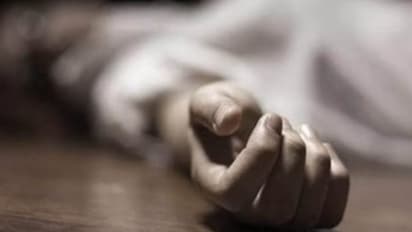 ഏപ്രിൽ ഫൂളിന് കൂട്ടുകാരെ പറ്റിക്കാനായി ആത്മഹത്യ ശ്രമം; സ്റ്റൂൾ മറിഞ്ഞ് കയർ കഴുത്തിൽ കുരുങ്ങി വിദ്യാർഥി മരിച്ചു