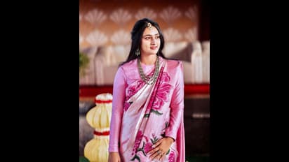 ವೈಟ್‌ ಡ್ರೆಸ್‌ನಲ್ಲಿ ಮಿಂಚಿದ ಡಿಕೆಶಿ ಮಗಳು, ಬ್ಯೂಟಿ ವಿತ್ ಬ್ರೈನ್ ಅಂದ್ರೆ ನೀವೇ ಮೇಡಂ ಎಂದ ನೆಟ್ಟಿಗರು