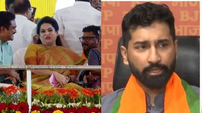 'ഞാൻ നിങ്ങളുടെ പത്മേച്ചി, ഒരു സ്ഥാനവും വേണ്ട'; അനില് ആന്റണിയുടെ പ്രചാരണ പരിപാടിയിൽ പത്മജ വേണുഗോപാല്