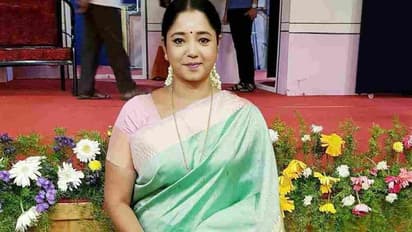 ಸಾವು ಅನ್ನೋದು ಎಲ್ಲರಿಗೂ ಬರುತ್ತದೆ, ನನ್ನ ಅಂತ್ಯಕ್ರಿಯೆಗೆ ದುಡ್ಡಿಟ್ಟು ಹೋಗ್ತೀನಿ; ನಟಿ ಲಕ್ಷ್ಮಿ ಪುತ್ರಿ ಹೇಳಿಕೆ ವೈರಲ್