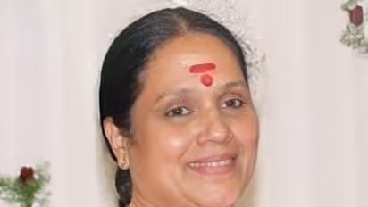 100 கோடி ரூபா மதிப்புள்ள வீட்டை விற்றது ஏன்? நடிகை சாந்தி வில்லியம்ஸ் சொன்ன ஷாக்கிங் தகவல்