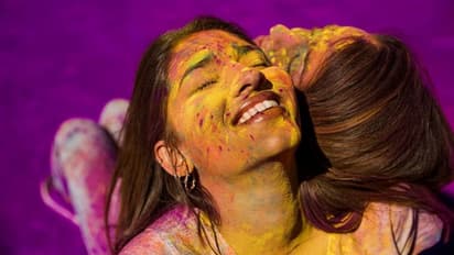  హోలీ 2024: రంగులు పూసుకోవడానికి ముందు, తర్వాత చేయాల్సింది ఇదే..!