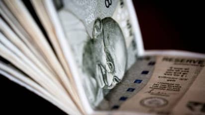 വയനാട് ലോക്സഭാ ഉപതെരഞ്ഞെടുപ്പ്: മണ്ഡലത്തിൽ ഫ്ലൈയിംഗ് സ്ക്വാഡ് പരിശോധന, പിടിച്ചത് 16 ലക്ഷം രൂപ