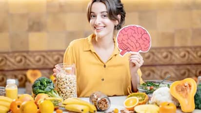 തലച്ചോറിന്റെ ആരോഗ്യത്തിനായി കഴിക്കാം ഈ എട്ട് ഭക്ഷണങ്ങള്...