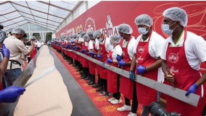 ప్రపంచంలో అత్యంత పొడవైన దోశ: గిన్నిస్ రికార్డు స్వంతం చేసుకున్న బెంగుళూరు సంస్థ