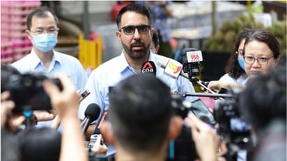 പാർലമെന്ററി കമ്മിറ്റിക്ക് മുൻപാകെ നുണ പറഞ്ഞു, പ്രതിപക്ഷ നേതാവിനെതിരെ നടപടിയുമായി സിംഗപ്പൂർ 