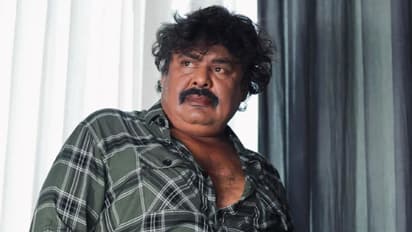 கட்சி அலுவலகம்.. Laptop, ரப்பர் ஸ்டாம்ப் திருட்டு.. காரணம் பொதுச்செயலாளராம் - மன்சூர் அலிகான் பரபரப்பு புகார்!