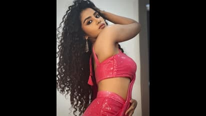 ‘టిల్లు స్క్వేర్’  కోసం అనుపమా పరమేశ్వరన్ రెమ్యునరేషన్.. ఎంత తీసుకుందో తెలుసా? 