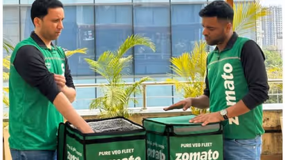 100 சதவீத சைவ உணவு டெலிவரி பிளான்.. சோமேட்டோவை வறுத்து எடுத்த நெட்டிசன்கள்.. பின்வாங்கிய Zomato..