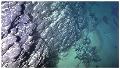 പാരമ്പര്യേതര ഊര്‍ജ്ജം; ഇനി യുദ്ധം കടലാഴങ്ങളില്‍ മുങ്ങിയ പുരാതന അഗ്നിപര്‍വ്വതത്തിന് വേണ്ടി  