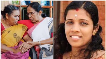 നൊമ്പരമായി സിസ്റ്റര് ലിനി ഇന്നും മനസിൽ; ലിനിയുടെ അമ്മയെ കാണാൻ ശൈലജ ടീച്ചറെത്തി, കരുതലോടെ ചേർത്ത് പിടിച്ചു