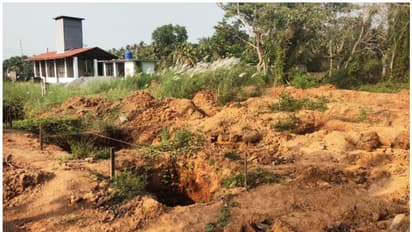 നിരത്തി കുറെ കുഴി എടുത്തു, പിന്നെ ഒന്നും നടന്നില്ല; 70.50 ലക്ഷം രൂപയുടെ പദ്ധതി, ശ്മശാന നിര്മാണം ഇഴയുന്നു