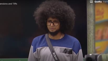 'അന്ന് ബിയർ കുപ്പി പൊട്ടിച്ച്, തന്തേ..ഇനി എന്റെ അമ്മേനെ വല്ലോം ചെയ്താൽ..'; ജീവിതം പറഞ്ഞ് ഋഷി