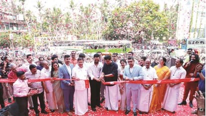 കല്യാൺ സിൽക്സ്: 'കേരളത്തിലെ ഏറ്റവും വലിയ' ഷോപ്പിങ്ങ് സമുച്ചയം കോഴിക്കോട് തുടങ്ങി