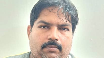 വീട് നിർമ്മിക്കാനൊരുങ്ങി വീട്ടമ്മ; സഹായം വാഗ്ദാനം ചെയ്ത് 'റാം ഹോളിഡെയ്‌സ്' രാമപ്രസാദിന്റെ തട്ടിപ്പ്, അറസ്റ്റ്