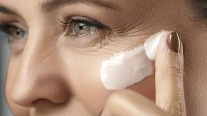 ഈ പത്ത് കാര്യങ്ങള് ശ്രദ്ധിക്കൂ, ചര്മ്മത്തിന്റെ ചെറുപ്പം കാത്തുസൂക്ഷിക്കാം...