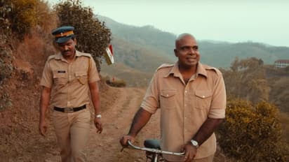 കൈയടികളുമായി കൂടുതല് തിയറ്ററുകളിലേക്ക്; രണ്ടാം വാരം സ്ക്രീന് കൗണ്ട് വര്ധിപ്പിച്ച് 'അഞ്ചക്കള്ളകോക്കാന്'