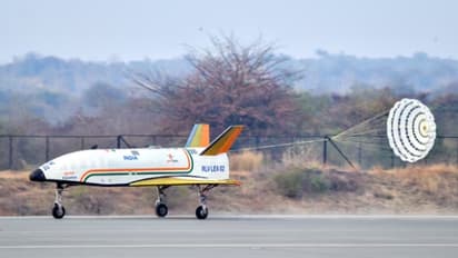 Pushpak : இந்தியாவின் முதல் மறுபயன்பாட்டு ஏவுகணை'புஷ்பக்' : இன்று வெற்றிகரமாக சோதனை செய்த இஸ்ரோ..