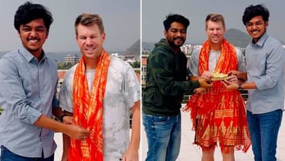 'Jai Shri Ram': Delhi Capitals' Warner presented with Ayodhya Ram Mandir's model ahead of IPL 2024 (WATCH)
