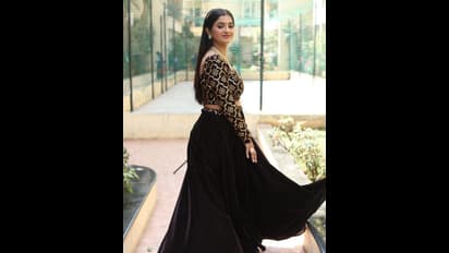 ಯಾವ ಹೀರೋಯಿನ್‌ಗೂ ಕಮ್ಮಿ ಇಲ್ಲ ಈ ನಿರೂಪಕಿ, ನನ್ನಮ್ಮ ಸೂಪರ್ ಸ್ಟಾರ್ ಫೇಮ್ ಜಾಹ್ನವಿ