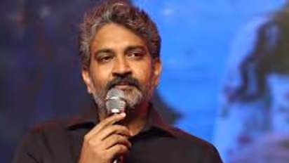 హృతిక్ రోషన్ ను అనరాని మాట అన్న రాజమౌళి.. తర్వాత జరిగింది ఇదే.. జక్కన్న లైఫ్ లోనే ఫస్ట్ టైమ్