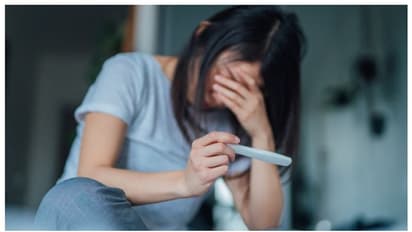 25 ലക്ഷം 'വധുവില' നല്‍കാന്‍ കാമുകന്‍ വിസമ്മതിച്ചു; അഞ്ചാം മാസം ഗർഭച്ഛിദ്രം നടത്തി കാമുകി