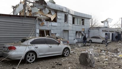 യുക്രൈനെതിരായ ആക്രമണം തുടർന്ന് റഷ്യ, 18 മിസൈലുകളും 25 ഡ്രോണുകളും വെടിവച്ചിട്ടതായി യുക്രൈൻ