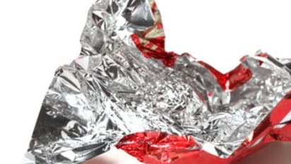 കണ്ടാൽ മിഠായി, പക്ഷേ കവറിനുള്ളിൽ അതല്ല, കുറ്റിപ്പുറത്തെ ലോഡ്ജിലെ സ്ഥിരതാമസക്കാരനെ കണ്ടെത്താൻ അന്വേഷണം