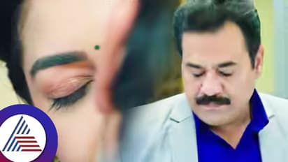 ಏನೋ ಹೇಳಲು ಈತ ತಿರುಗಿದ, ಆ ಕಡೆ ಅವಳೂ ತಿರುಗಿದಳು... ಅಷ್ಟೇ... ಕೊನೆಗೂ ಈಡೇರಿತು ಫ್ಯಾನ್ಸ್ ಕನಸು...