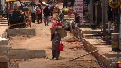 കടകൾക്ക് ഷട്ടർ വീണിട്ട് മാസങ്ങൾ, റോഡ് വെട്ടിപ്പൊളിക്കാൻ കാണിച്ച വേഗത പണി തീർക്കാനില്ല, തലസ്ഥാനത്ത് ദുരിതം