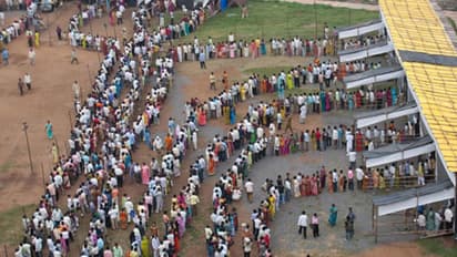 2024ല് 97 കോടിയോളം! മാന്ത്രിക സംഖ്യക്കരികെ ഇന്ത്യന് ജനാധിപത്യം