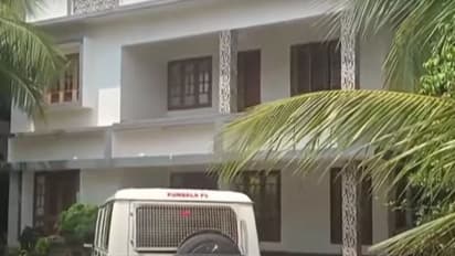 നോമ്പുതുറയ്ക്ക് പോയത് കൃത്യമായി മനസിലാക്കി; പ്രവാസിയുടെ വീട്ടിൽ മോഷണം, സ്വർണവും യുഎഇ ദിർഹവും അപഹരിച്ചു