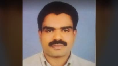 പാമ്പ് കടിയേറ്റ് ചികിത്സയിലായിരുന്ന സിപിഎം നേതാവ് മരിച്ചു