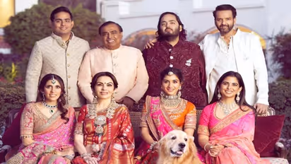 அடேங்கப்பா முகேஷ் அம்பானி குழந்தைகள், குடும்ப உறுப்பினர்களுக்கு இத்தனை கோடி ரூபாய் சொத்தா?