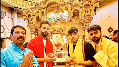 Elvish Yadav seeks blessings at Mumbai's Siddhivinayak Temple days after getting bail, shares picture