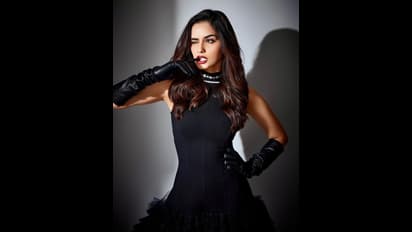 వరుణ్ తేజ్ హీరోయిన్ బ్లాక్ డ్రెస్ లో స్టైలిష్ లుక్.. వైరల్ ఫొటోస్ 