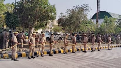 Mukhtar Ansari:  मुख्तार की मौत की वजह Heart Attack, उमर लाश लेकर रवाना...410 किमी का तय होगा सफर