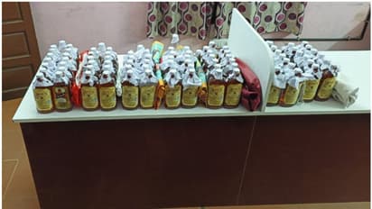 കൊച്ചിയിൽ ഗ്രീഷ്മയും നിജോഷും ചേർന്ന് നടത്തിയ പദ്ധതി പൊളിച്ച് പൊലീസ്, കണ്ടെടുത്തത് 85 കുപ്പികളിൽ മദ്യം