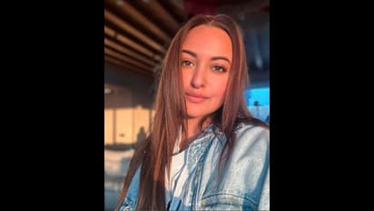 95 ಕೆಜಿಯಿಂದ 60 ಕೆಜಿ ತೂಕ ಇಳಿದ ಸೋನಾಕ್ಷಿ; ಹೇಗೆ ಅಂತ ಕೇಳಿದ್ರೆ ಶಾಕ್ ಆಗ್ತೀರಾ!