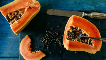 പപ്പായയുടെ കുരു കഴിക്കുന്നത് കൊണ്ടുള്ള ഈ ഗുണങ്ങള്‍ അറിയാമോ? 