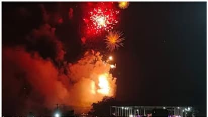 നെൻമാറ വെല്ലങ്ങി വേലകളിലെ വെടിക്കെട്ടിന് അനുമതി നൽകിയതായി അഡീഷണല് ജില്ലാ മജിസ്ട്രേറ്റ്