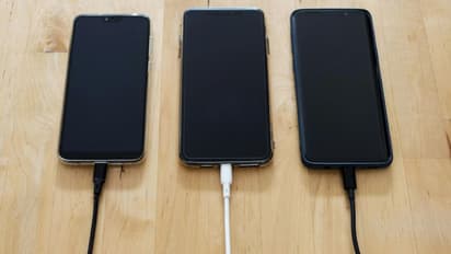 Juice Jacking : பொது இடங்களில் உள்ள USB Chargers.. இந்தியாவில் உலவும் புது வகை மோசடி - எப்படி தப்பிப்பது?