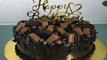 Birthday Cake : "பிறந்தநாளில் இறந்த 10 வயது சிறுமி".. ஆன்லைனில் ஆர்டர் செய்த கேக் தான் காரணமா? என்ன நடந்தது?