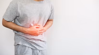 Health Tips : അസിഡിറ്റി പ്രശ്നം കുറയ്ക്കാൻ വീട്ടിലുണ്ട് ചില പ്രതിവിധികൾ