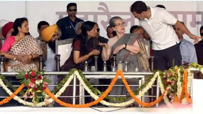 'ഇഡി മുതല് അറസ്റ്റുകള് വരെ നിയമവിരുദ്ധം'; മഹാറാലിയില് അഞ്ച് ആവശ്യങ്ങള് മുന്നോട്ടുവെച്ച് ഇന്ത്യാ മുന്നണി