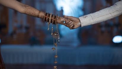 ഭാര്യ പിണങ്ങിപ്പോയി, തിരികെ വരാൻ അമ്മായിഅമ്മ വച്ച ഡിമാൻഡ് കേട്ട് യുവാവ് നേരെ കുടുംബകോടതിയിലേക്ക് 