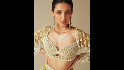 నేహా శెట్టి లేటెస్ట్ పిక్స్ వైరల్.. ఆమెపై టిల్లు స్క్వేర్ ఎఫెక్ట్, మళ్ళీ కామెంట్స్ మొదలు 