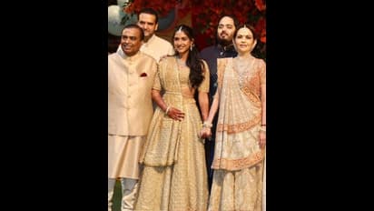 ಅನಂತ್‌ ಅಂಬಾನಿ-ರಾಧಿಕಾ ಮರ್ಚೆಂಟ್‌ ಗ್ರ್ಯಾಂಡ್‌ ವೆಡ್ಡಿಂಗ್ ನಡೀತಿರೋ ಸ್ಟೋಕ್‌ಪಾರ್ಕ್‌ ಹೇಗಿದೆ?